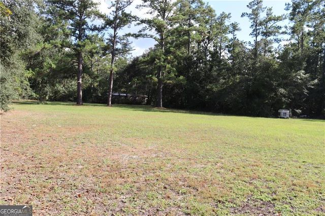 220 Arthur Knowles Road, Folkston, GA 31537