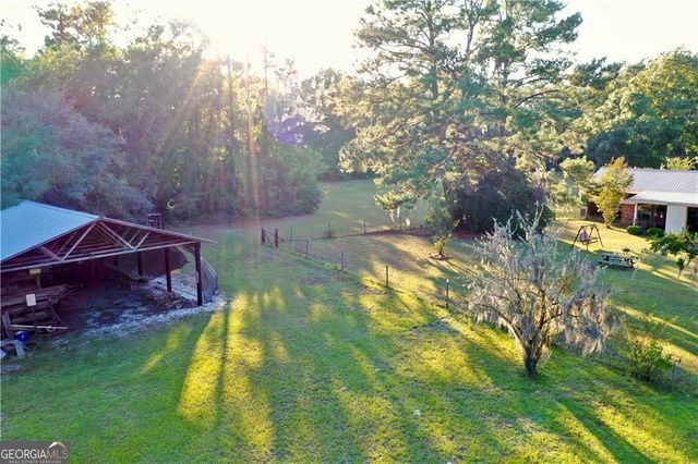 220 Arthur Knowles Road, Folkston, GA 31537