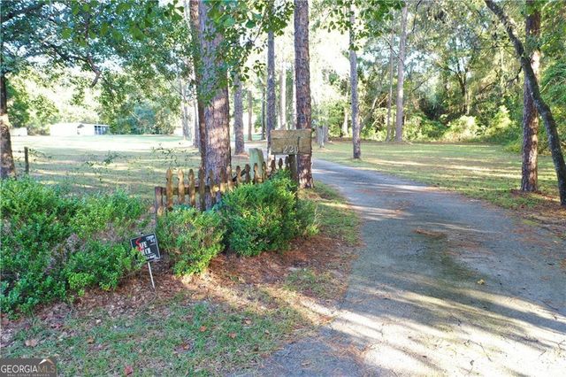 220 Arthur Knowles Road, Folkston, GA 31537