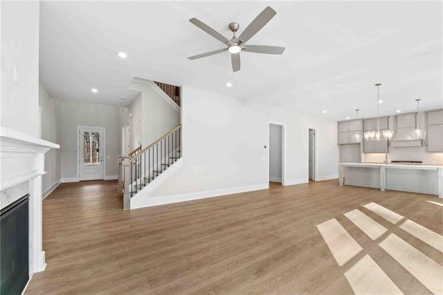 715 Crest Line Trail, Powder Springs, GA 30127