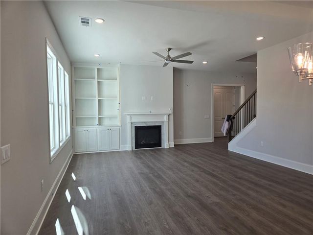 715 Crest Line Trail, Powder Springs, GA 30127