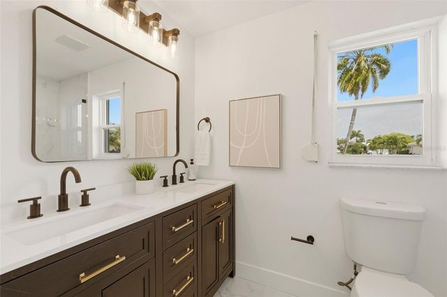 13779 PINECREST DRIVE, Largo, FL 33774