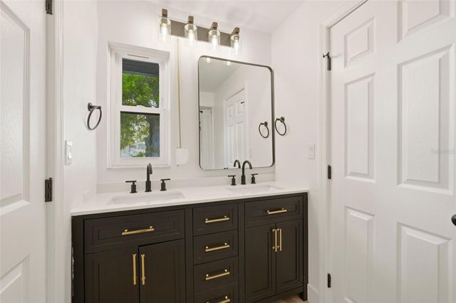 13779 PINECREST DRIVE, Largo, FL 33774