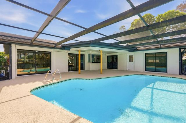 13779 PINECREST DRIVE, Largo, FL 33774