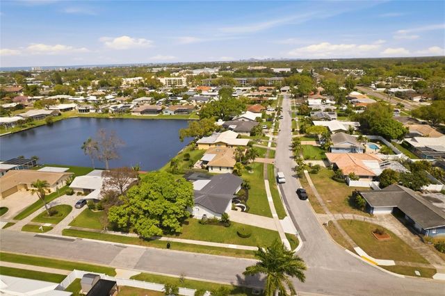 13779 PINECREST DRIVE, Largo, FL 33774