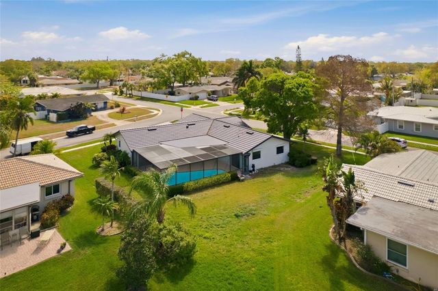 13779 PINECREST DRIVE, Largo, FL 33774