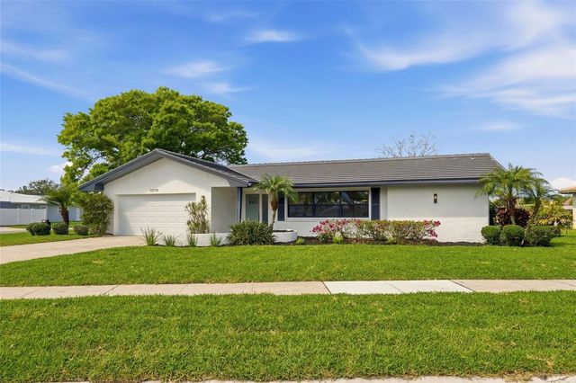 13779 PINECREST DRIVE, Largo, FL 33774