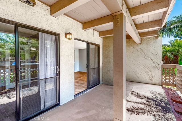 16581 Grunion 107, Huntington Beach, CA 92649