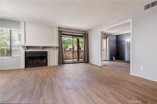 16581 Grunion 107, Huntington Beach, CA 92649
