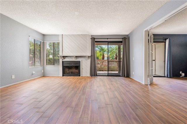 16581 Grunion 107, Huntington Beach, CA 92649