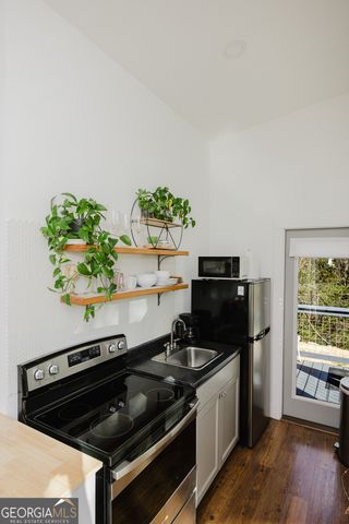 28 Maple Springs, Clayton, GA 30525