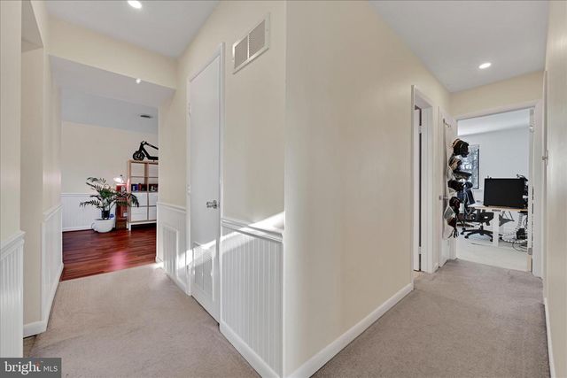 52-4 HOLLY DR, Reading, PA 19606