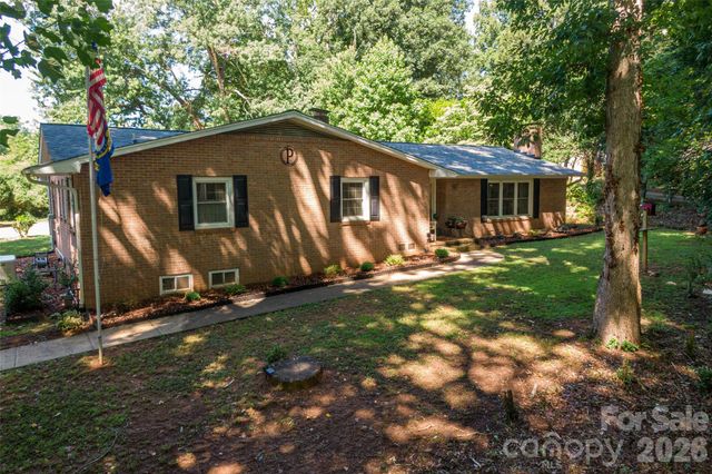 324 Country Club Circle, Shelby, NC 28150