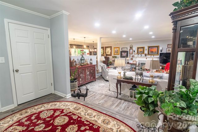324 Country Club Circle, Shelby, NC 28150