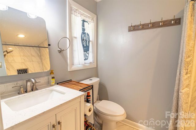 324 Country Club Circle, Shelby, NC 28150