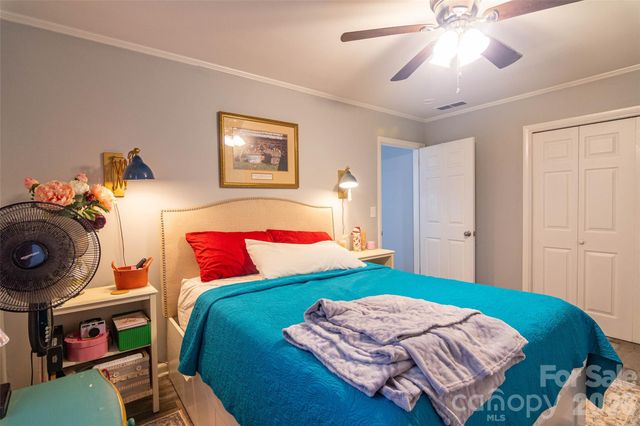 324 Country Club Circle, Shelby, NC 28150