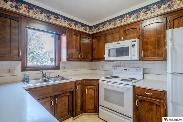 121 S William Avenue, Fremont, NE 68025