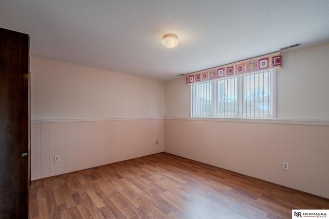 121 S William Avenue, Fremont, NE 68025