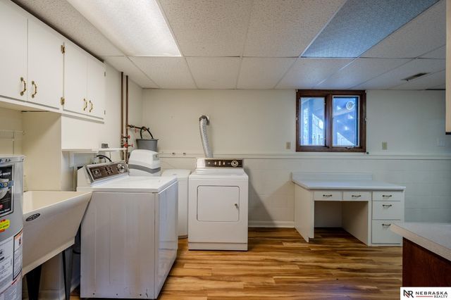 121 S William Avenue, Fremont, NE 68025