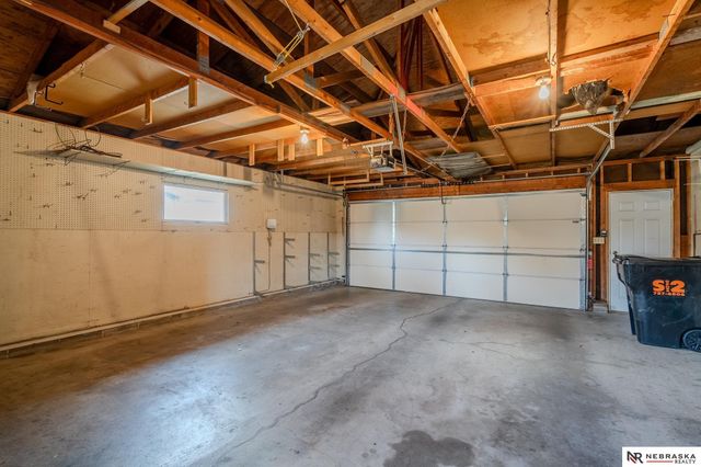 121 S William Avenue, Fremont, NE 68025