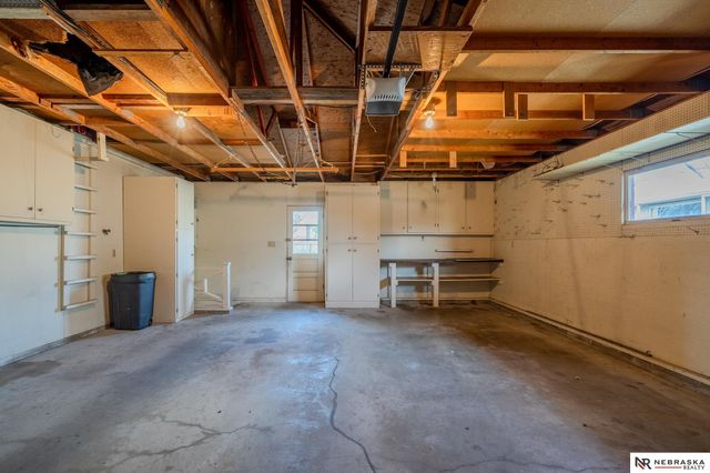 121 S William Avenue, Fremont, NE 68025