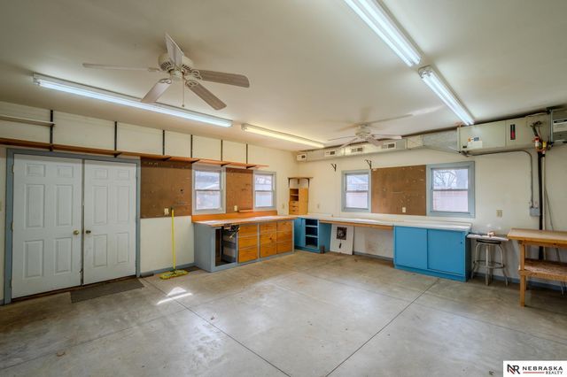 121 S William Avenue, Fremont, NE 68025