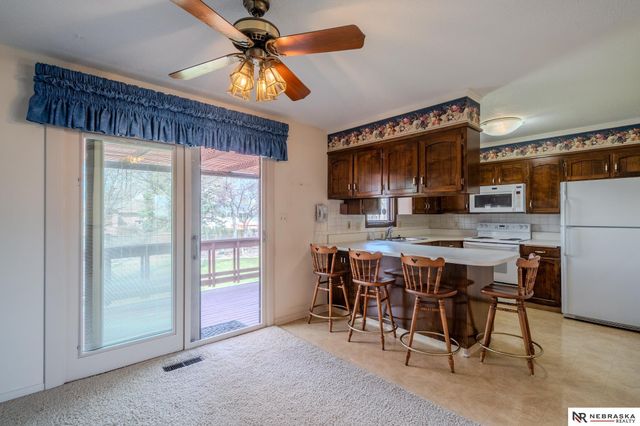 121 S William Avenue, Fremont, NE 68025