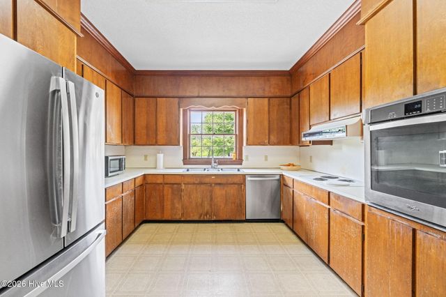 1905 Nc Highway 50 N, Benson, NC 27504