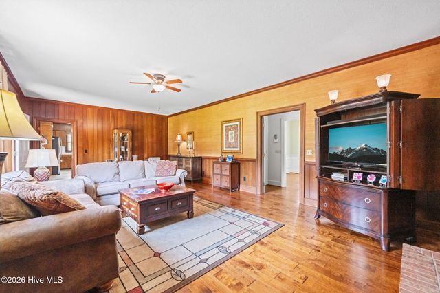 1905 Nc Highway 50 N, Benson, NC 27504
