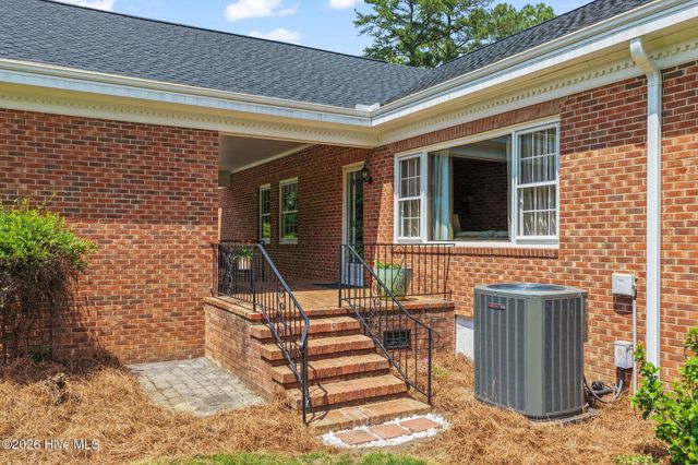1905 Nc Highway 50 N, Benson, NC 27504