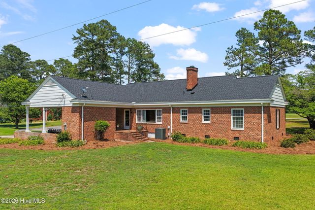 1905 Nc Highway 50 N, Benson, NC 27504