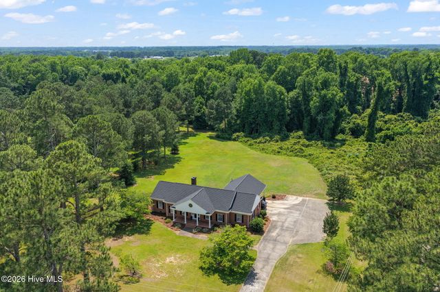1905 Nc Highway 50 N, Benson, NC 27504