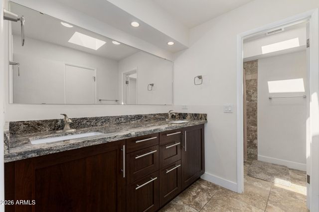 6283 E AVALON Drive, Scottsdale, AZ 85251