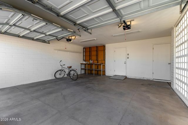 6283 E AVALON Drive, Scottsdale, AZ 85251