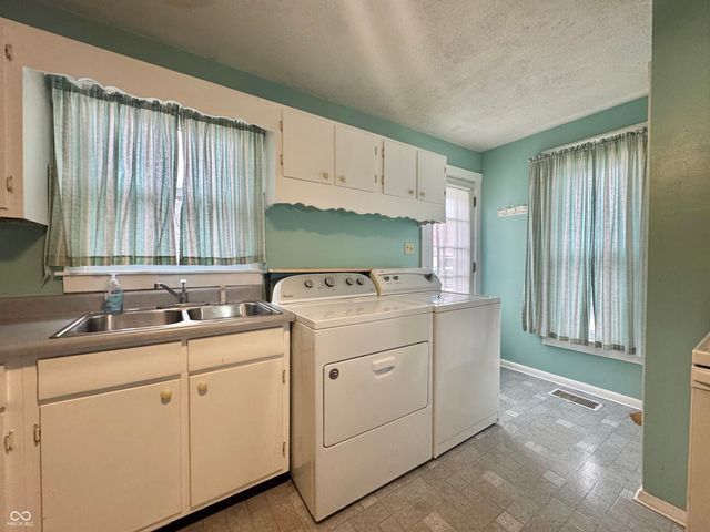 6658 N Mill Street, Cortland, IN 47228