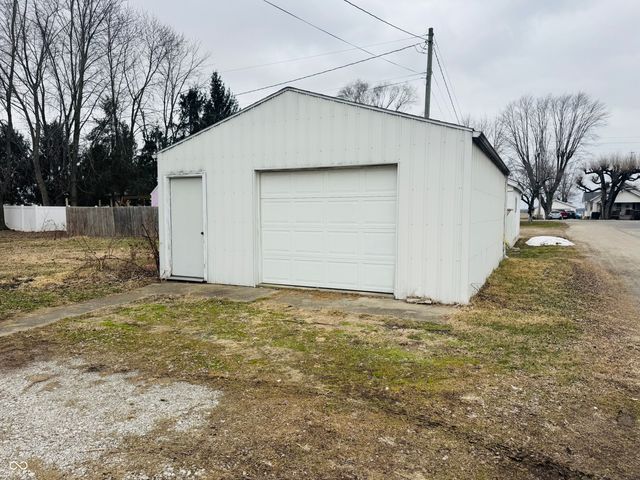 6658 N Mill Street, Cortland, IN 47228