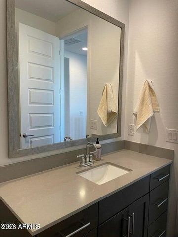 9115 W GLENROSA Avenue, Phoenix, AZ 85037