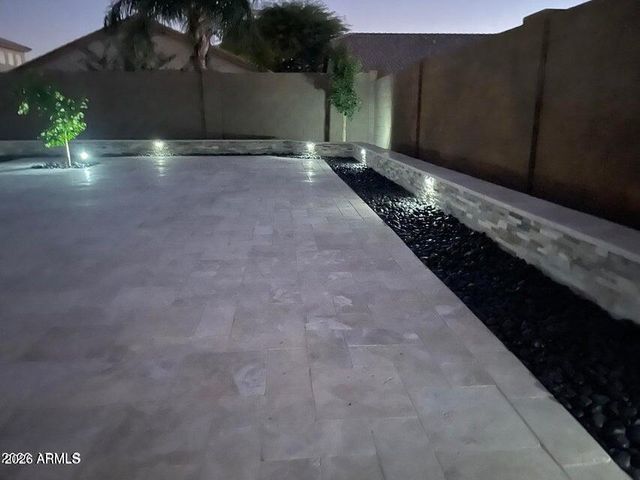 9115 W GLENROSA Avenue, Phoenix, AZ 85037