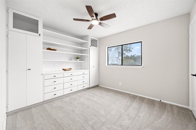 1915 Leander, San Antonio, TX 78251