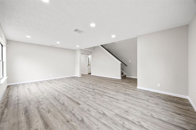 1915 Leander, San Antonio, TX 78251