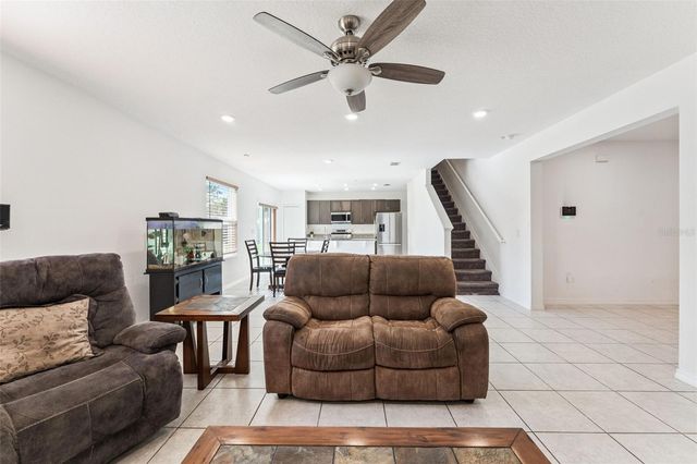 1995 5TH AVENUE, Deland, FL 32724