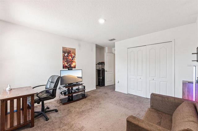 1995 5TH AVENUE, Deland, FL 32724