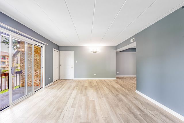 10330 Mayfield Avenue 2N, Oak Lawn, IL 60453