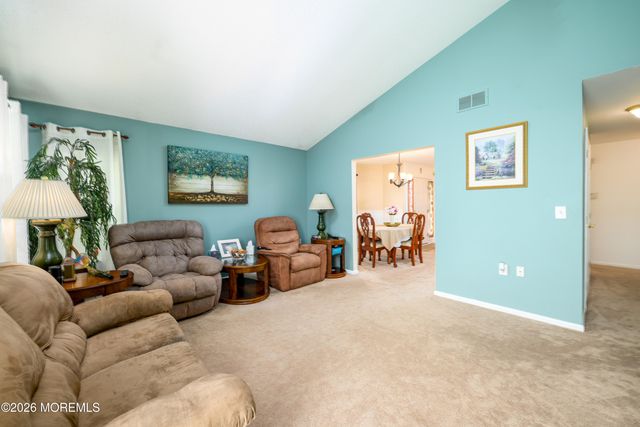 12 Rumford Court, Jackson, NJ 08527