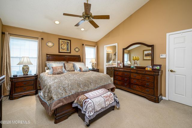12 Rumford Court, Jackson, NJ 08527