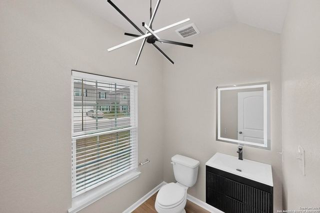 3127 Jackson Summit, Converse, TX 78109