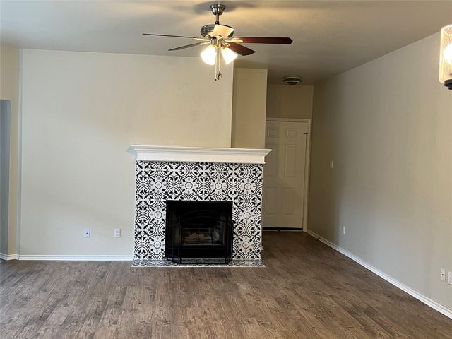 813 Black Locust DR, Pflugerville, TX 78660