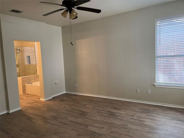 813 Black Locust DR, Pflugerville, TX 78660
