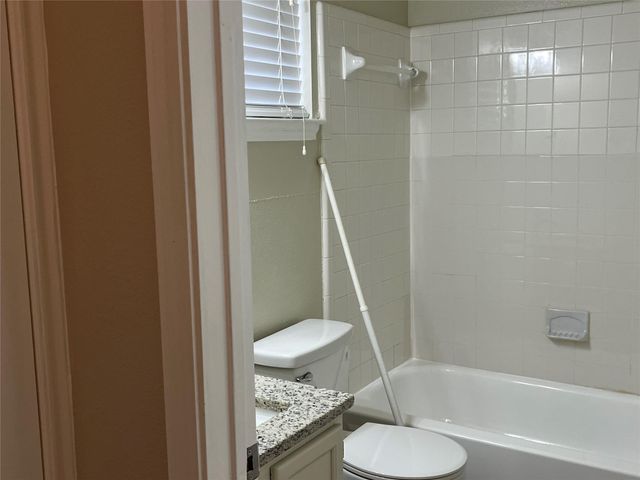813 Black Locust DR, Pflugerville, TX 78660