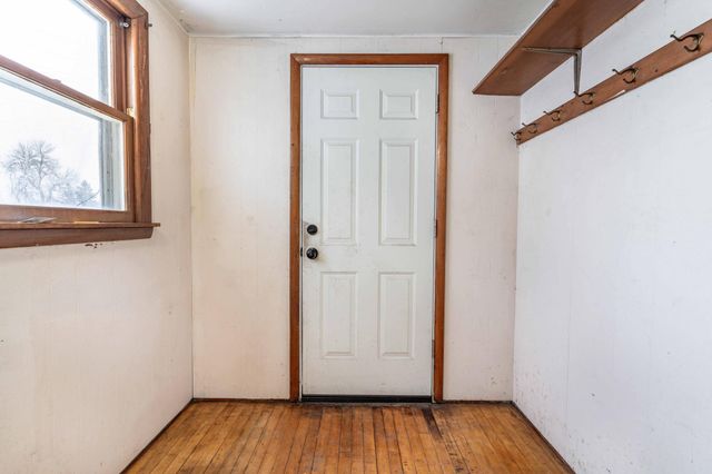 101 W Broadway, Elizabeth, MN 56533